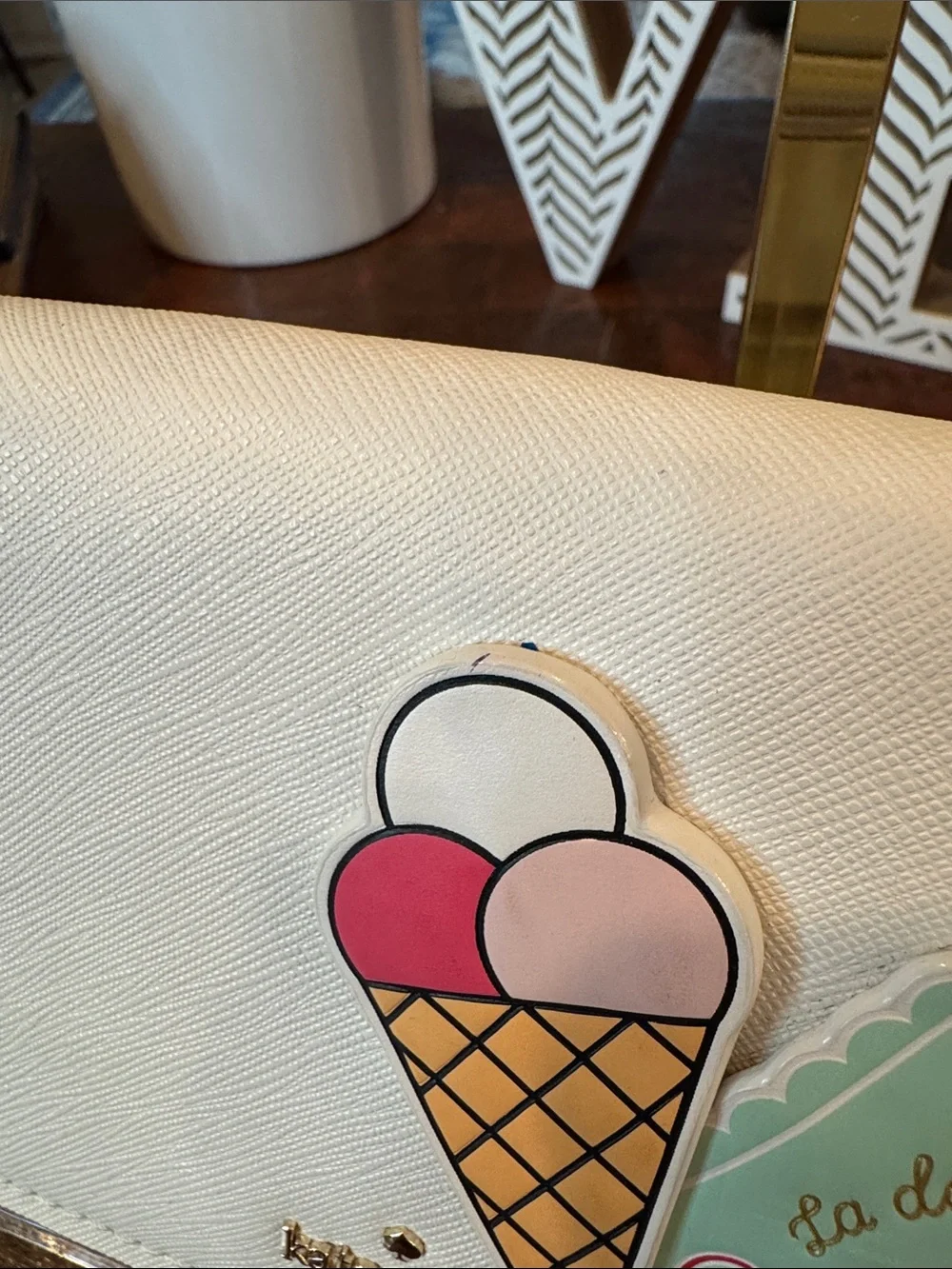 kate spade White Crossbody Wallet with Gelato & Gelateria Patches
